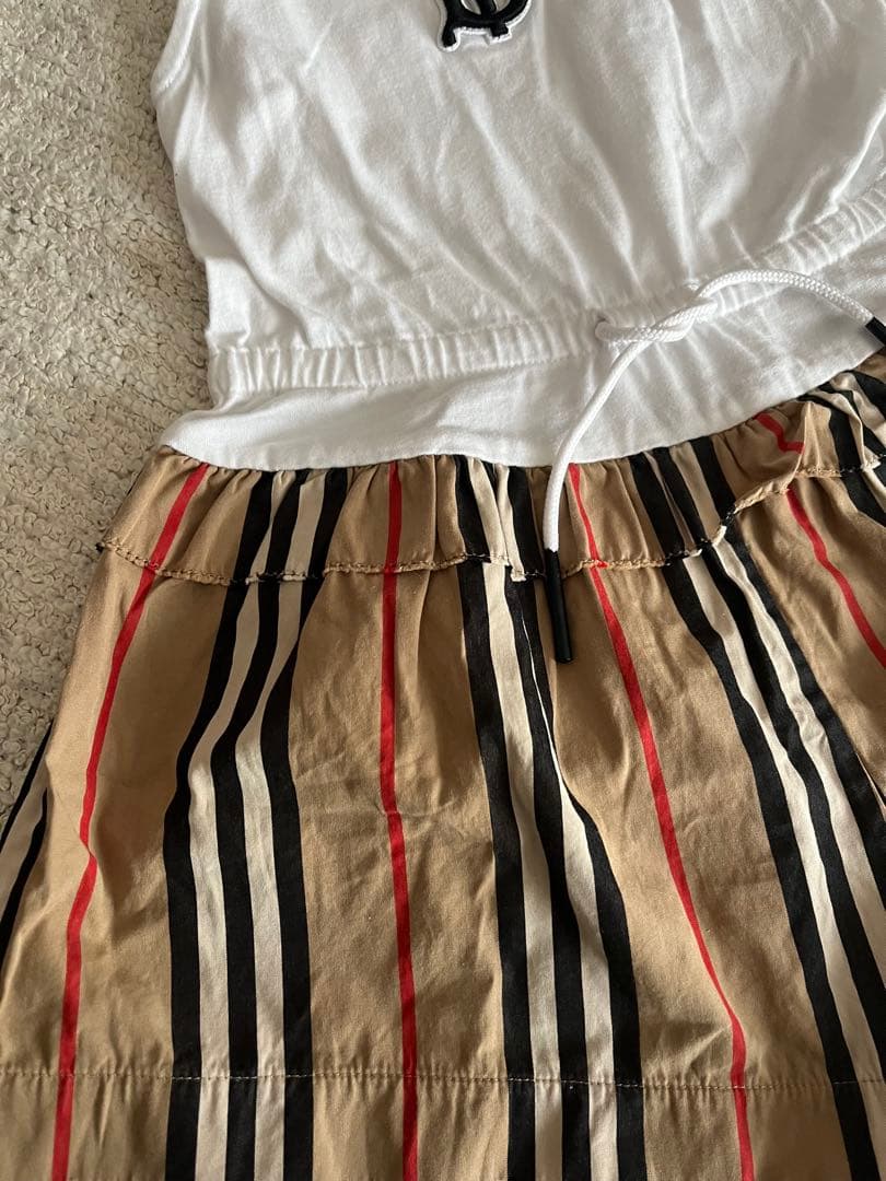 バーバリー　ロンパース　ベビー　90