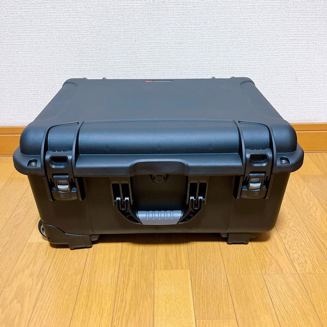 極美品 NANUK (ナヌーク) 950 ブラック 防水・耐衝撃キャリーケース