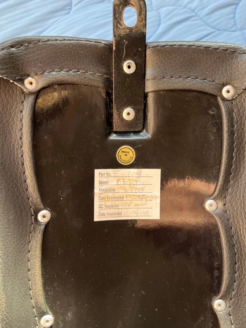 che専用シャドウ400 コブラシート タックロール　ガレージT&F