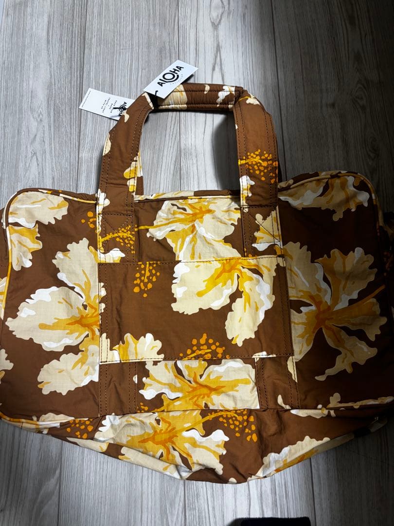 ALOHA COLLECTION 花柄ボストンバッグ