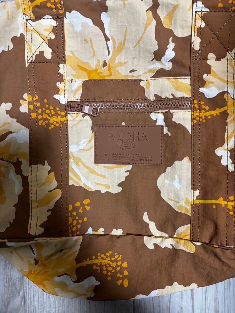 ALOHA COLLECTION 花柄ボストンバッグ