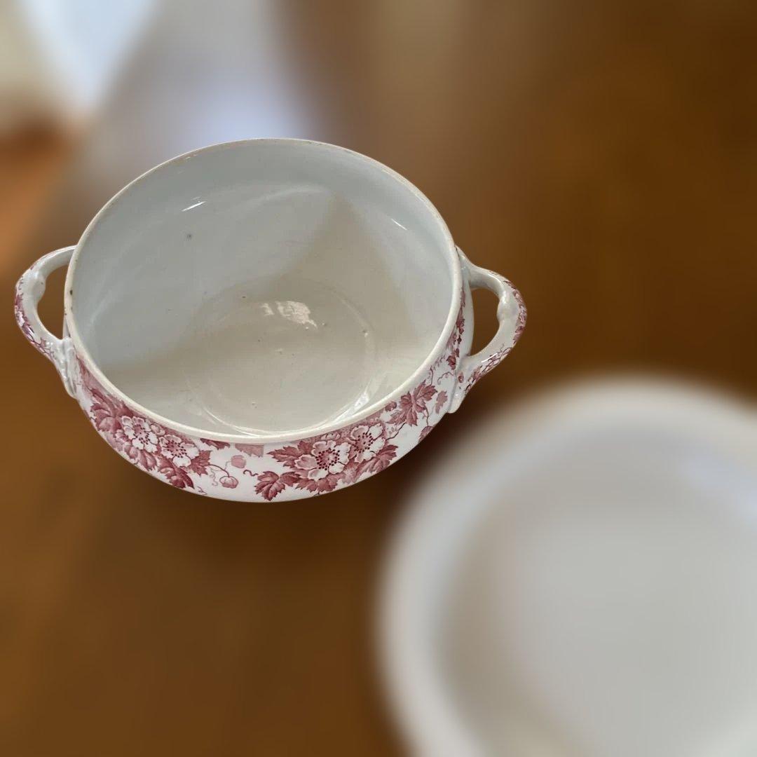 フランスアンティークスープチューリン赤