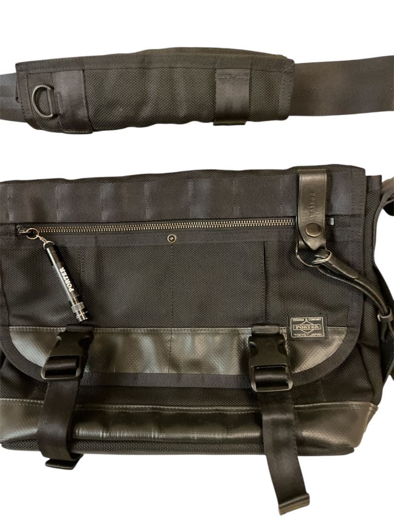 美品　PORTER HEAT ショルダーバッグ　黒　ブラック　吉田カバン