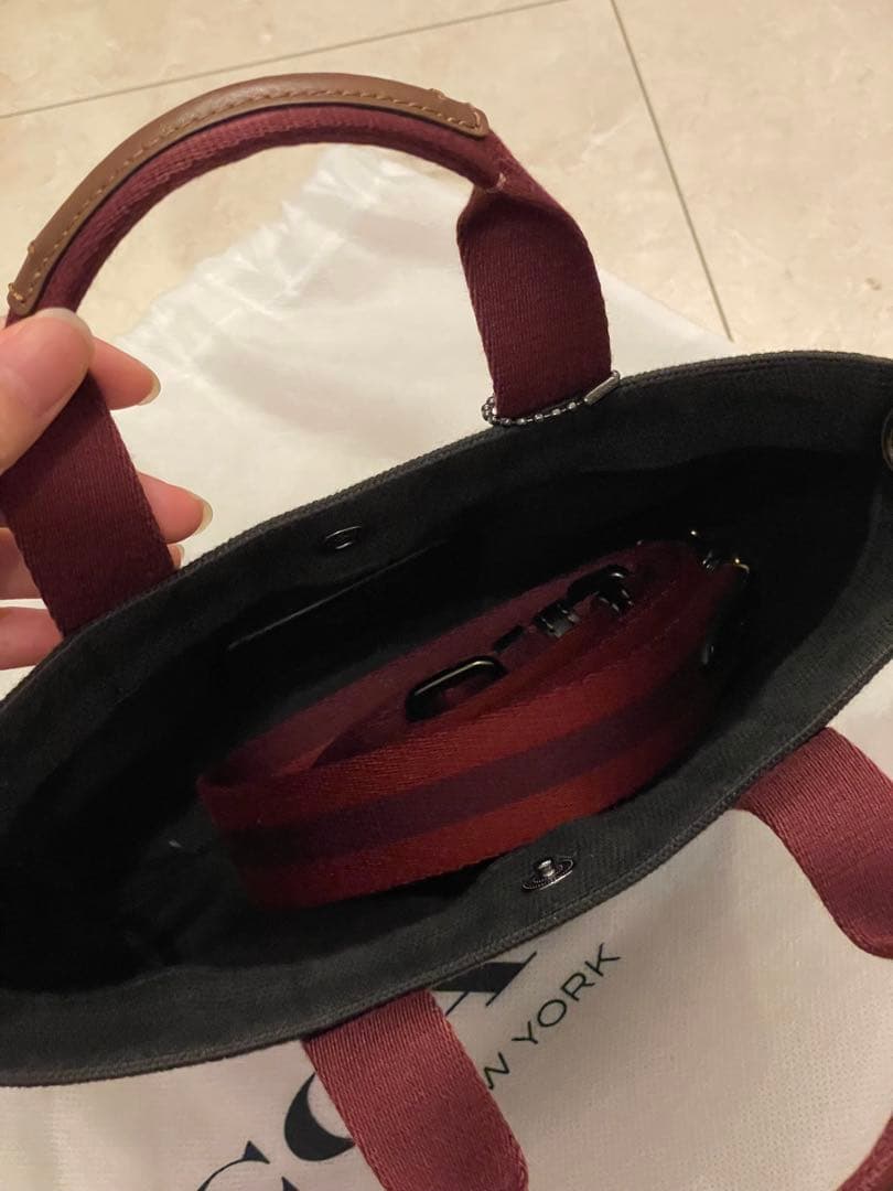 【値下げ中】COACH トートバッグ ブラック/バーガンディ