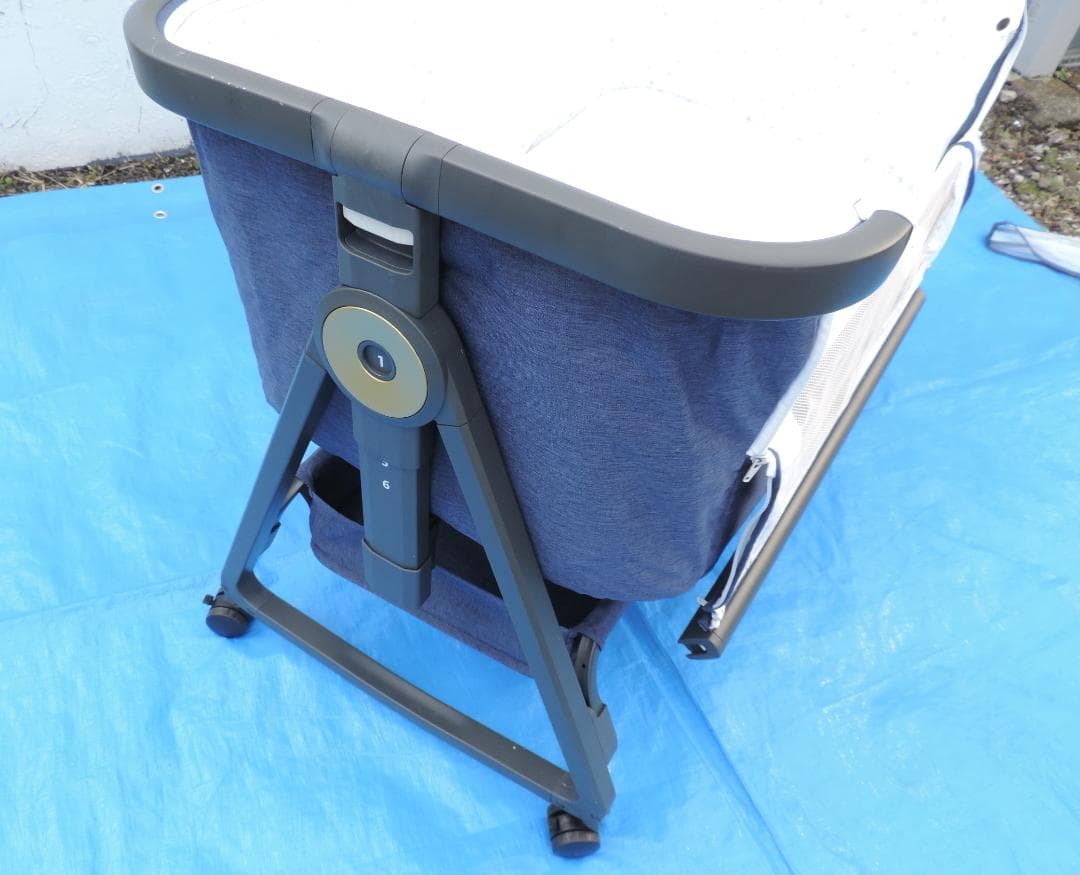 綺麗/HZDMベビーベッド/０～３６カ月/ベッドサイドベッドとしても/清掃済