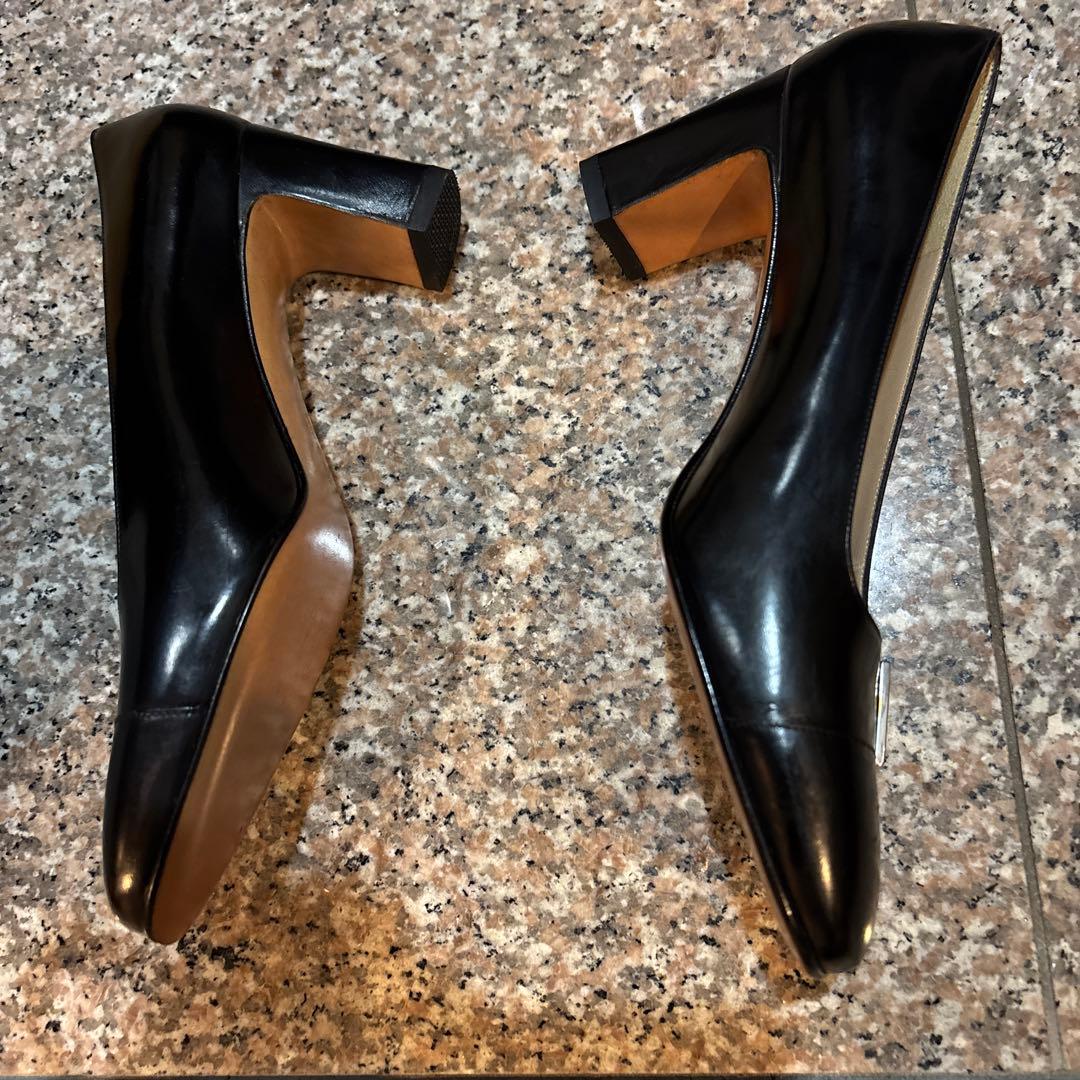 Ferragamo フェラガモ パンプス 黒 レザー ガンチーニ 6D 未使用