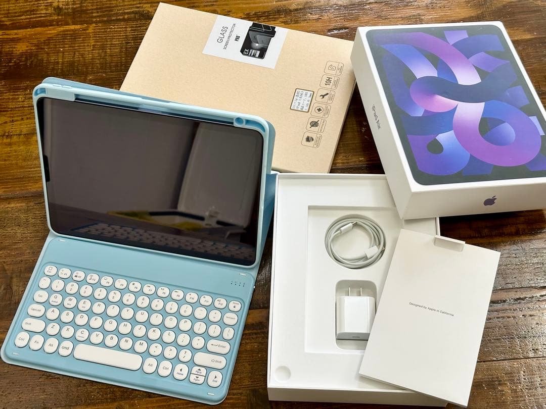 iPad Air 10.9 256GB 2022 第5世代 カバー新品フィルム付