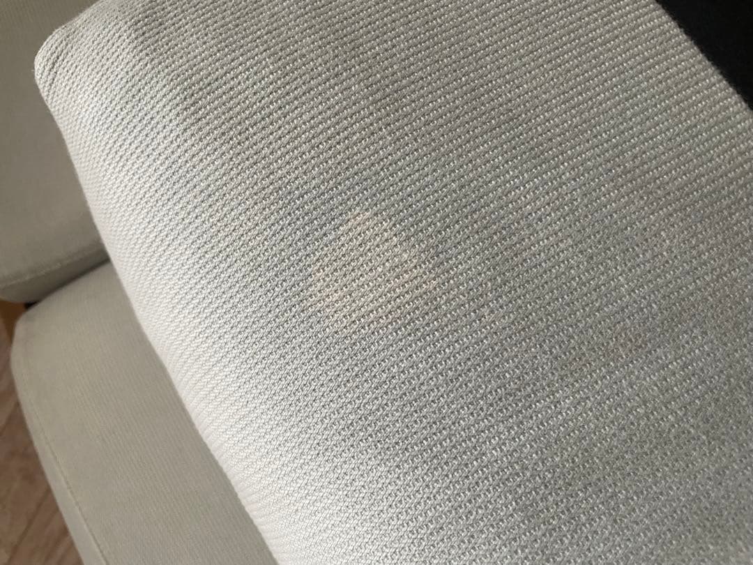 ウニコ　ライトグレー ソファ