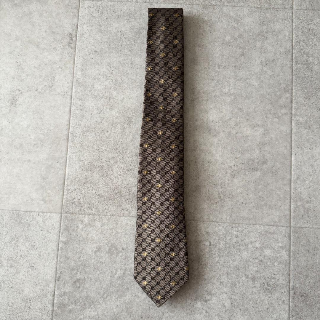 グッチ　ネクタイ　GGスプリーム　ビー　アニマリエ　総柄　ブラウン