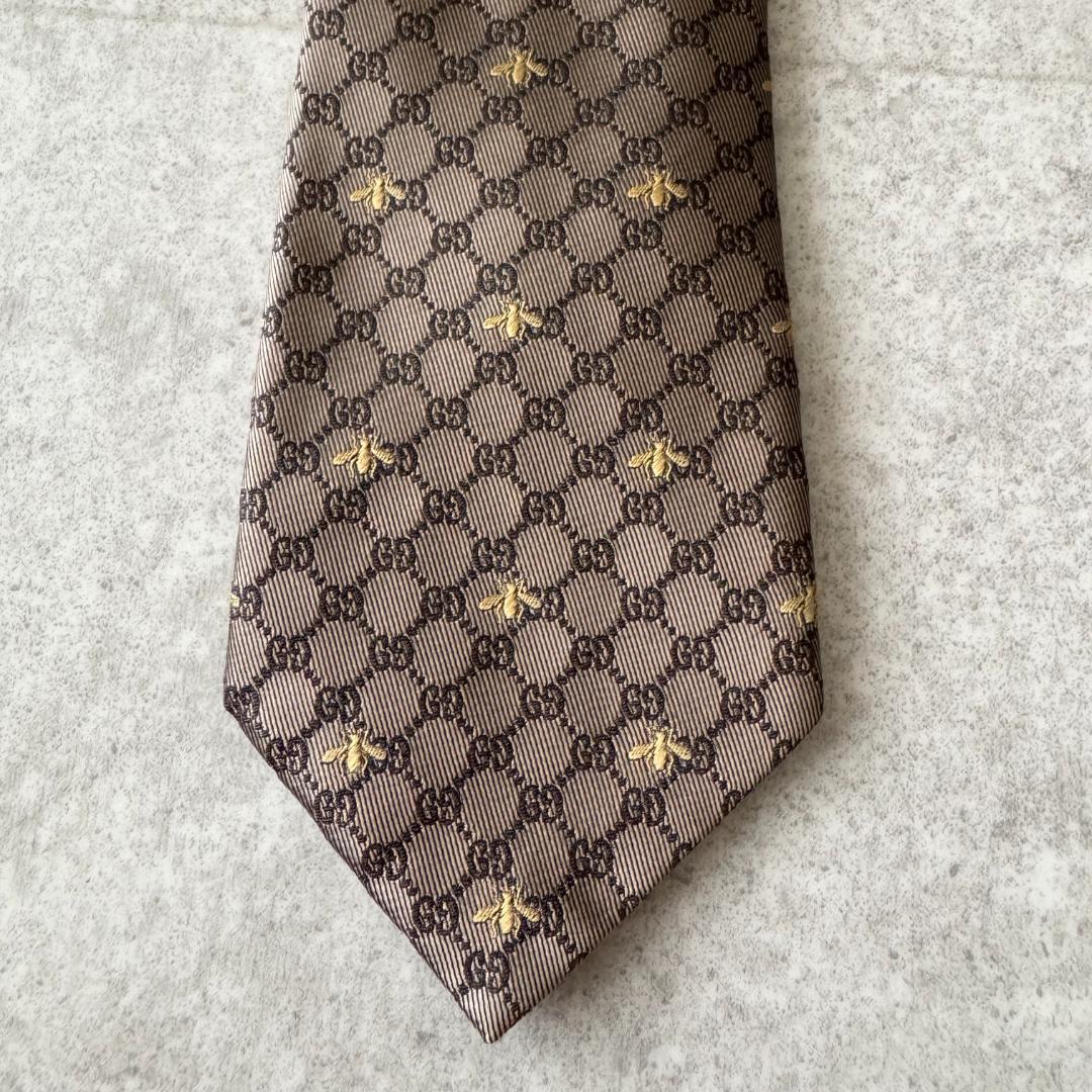 グッチ　ネクタイ　GGスプリーム　ビー　アニマリエ　総柄　ブラウン
