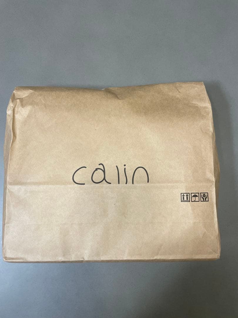 【新品未使用】マザーズバッグ　Calin カラン　ポーチ　アイボリー