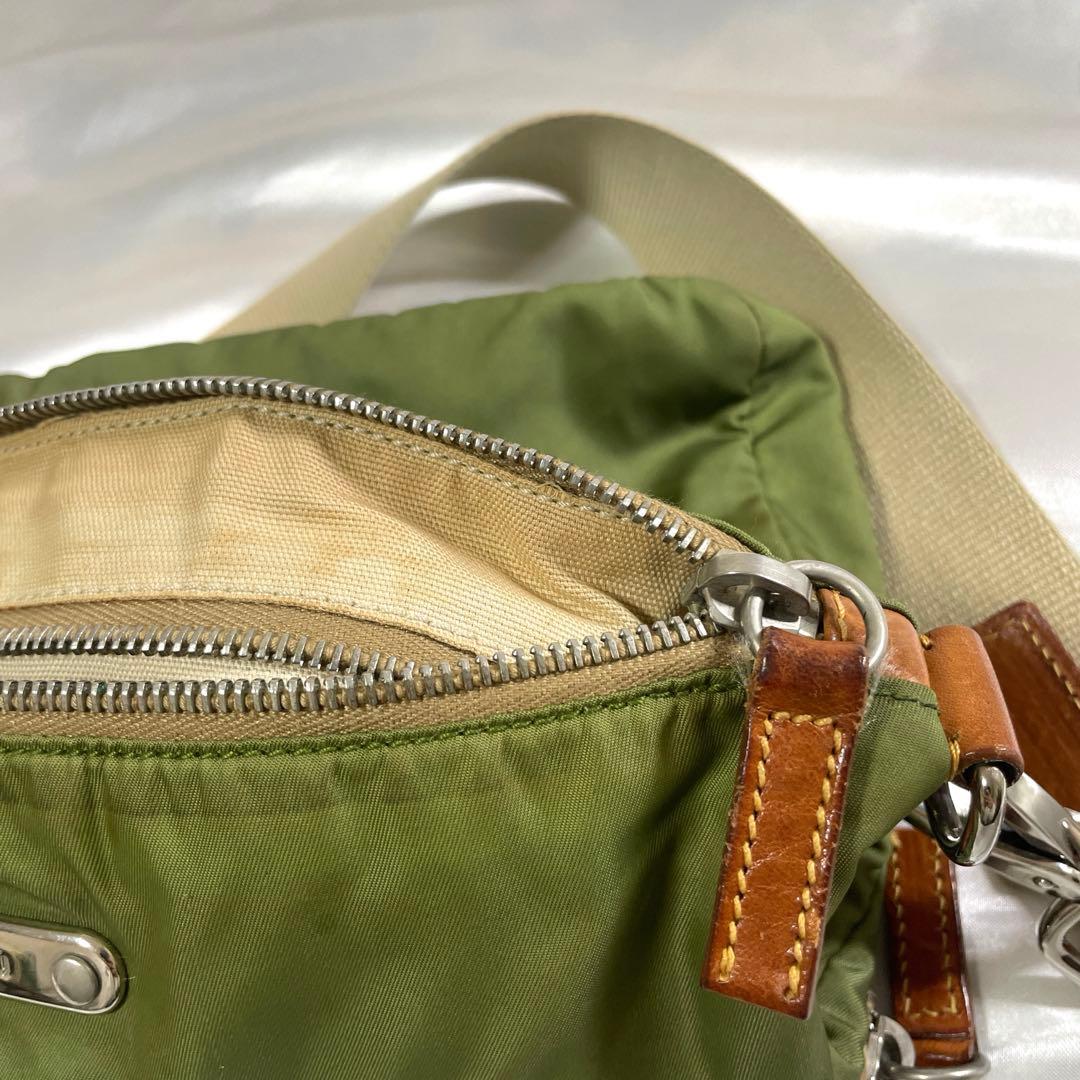 アーカイブ　miu miu ミュウミュウ　レザーナイロン　ショルダーバッグ