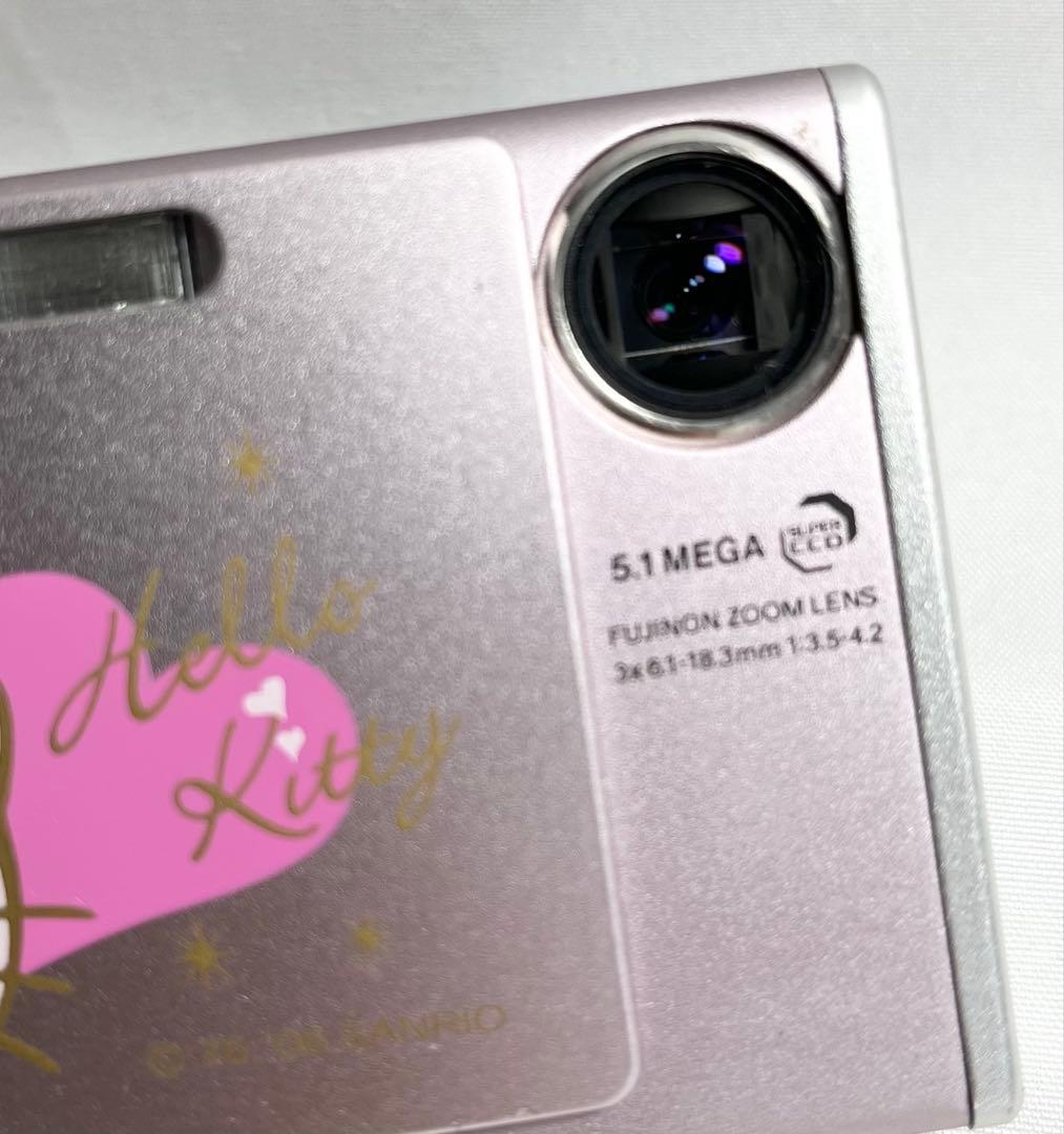 【レア 完動品】FUJIFILM FINEPIX Z3 キティコラボ動作確認済み