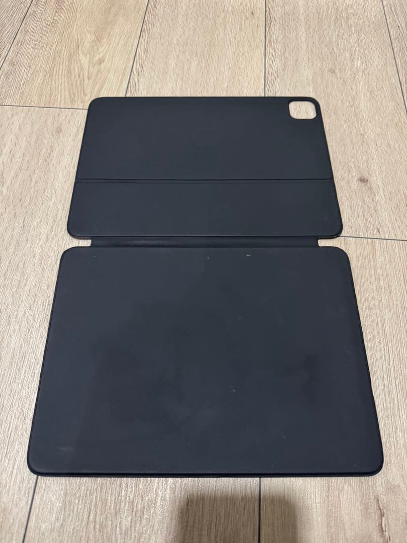 キーボード iPad Smart Keyboard Folio