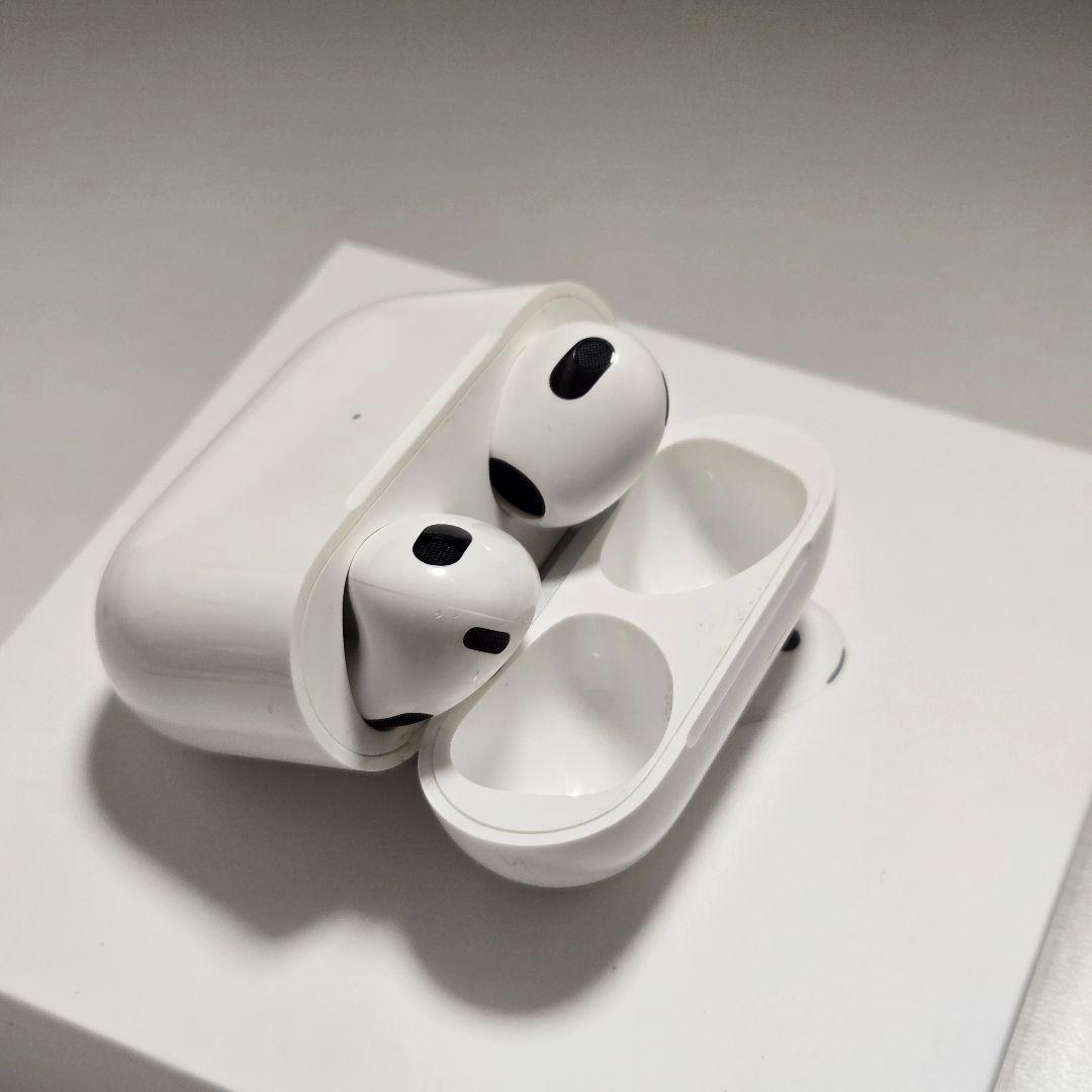 AirPods3 Apple イヤホン 第3世代