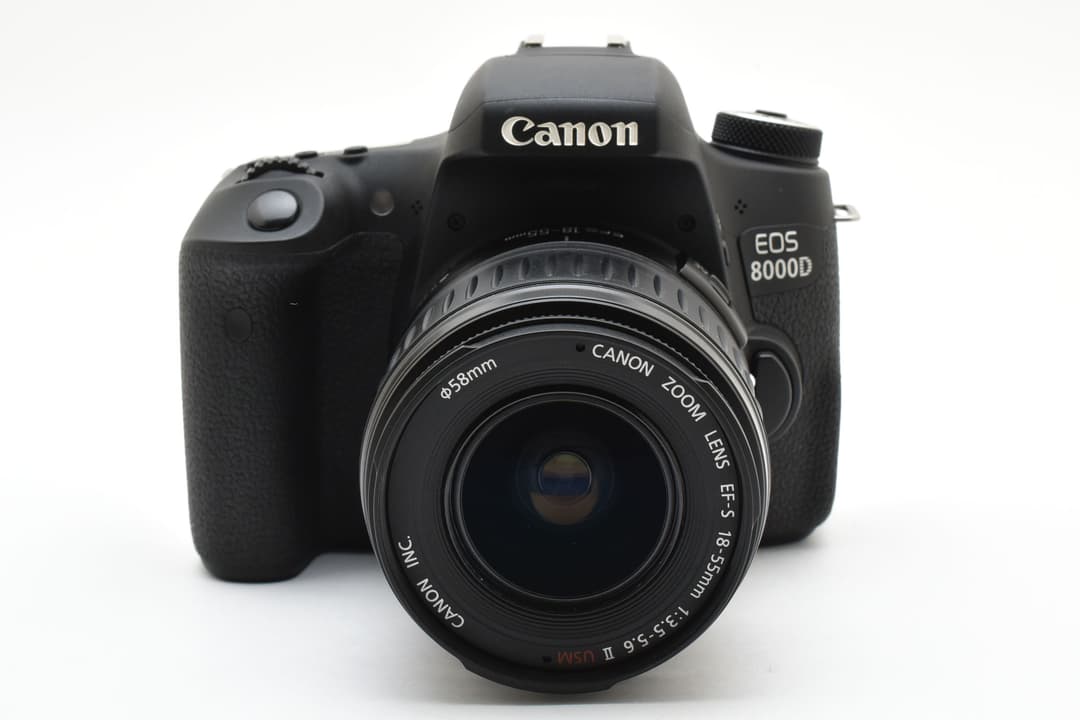 美品 Canon キャノン EOS 8000D レンズキット #9205