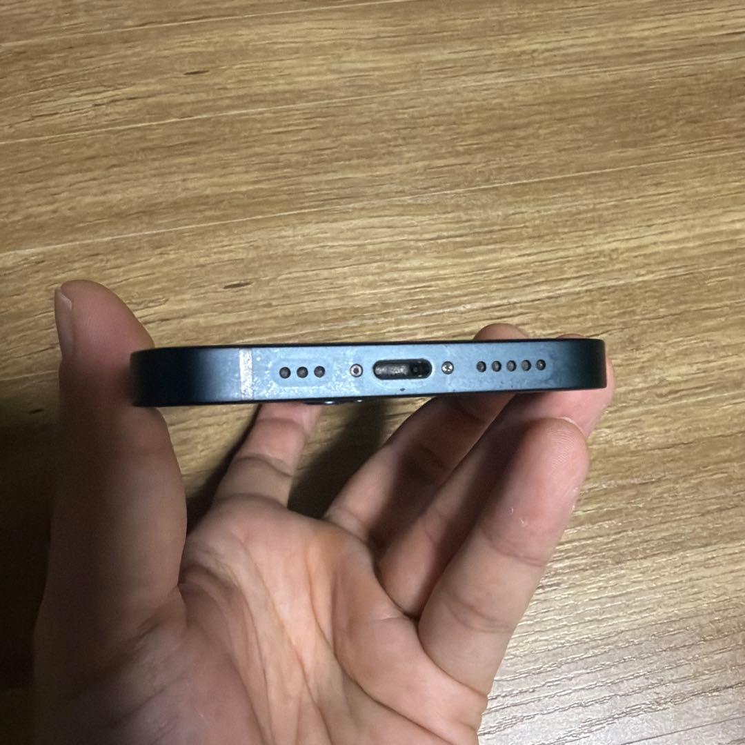 Apple iPhone 13 ブラック 本体　256GB