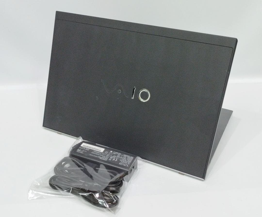 14.0液晶人気の薄型VAIO VJPK11C11N 8世代 I3 SSD