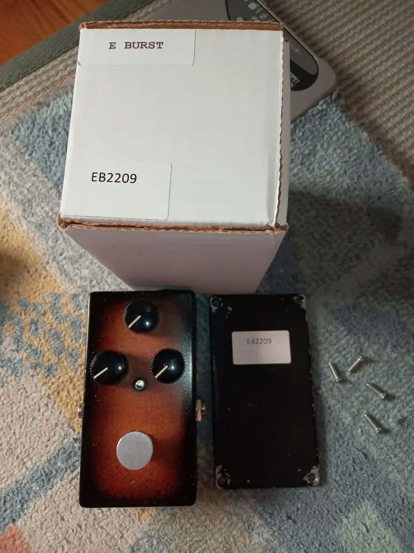 ギター Lovepedal ETERNITY BURST HAND WIRED