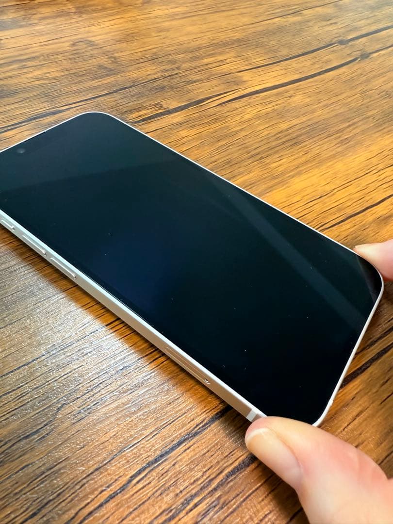 Apple iPhone 14 256GB スターライト