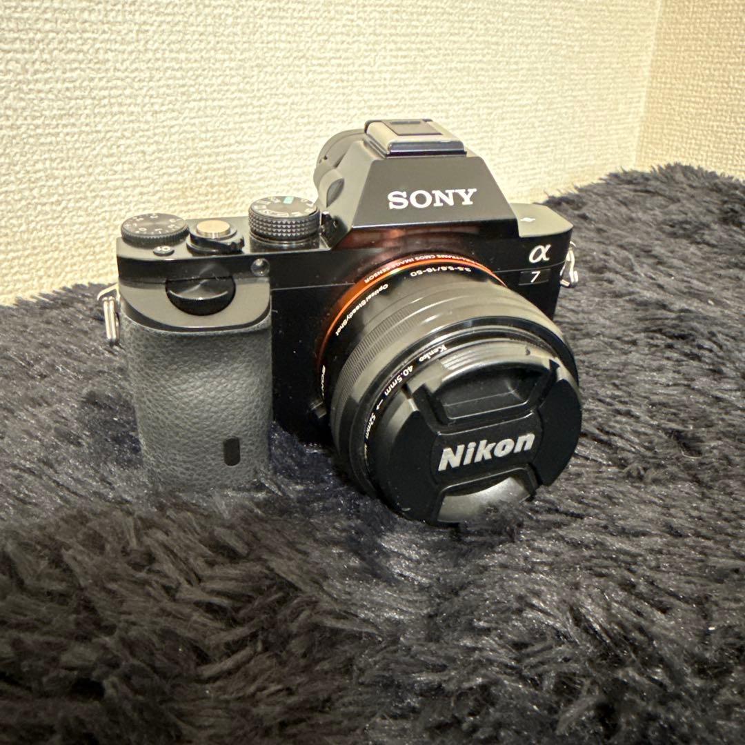 高級 SONY ILCE-7 α7 ミラーレス一眼 カメラ レンズ付き