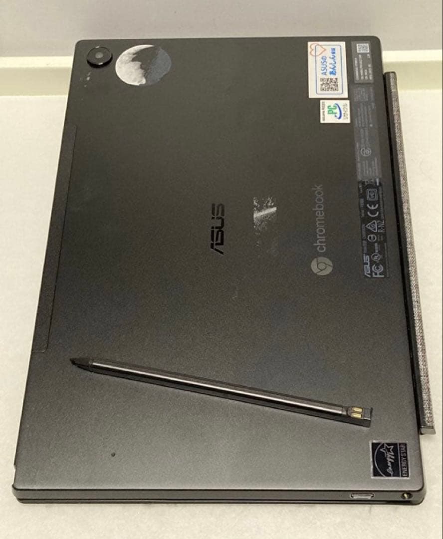 ASUS Chromebook Detachable CM3 10.5インチ