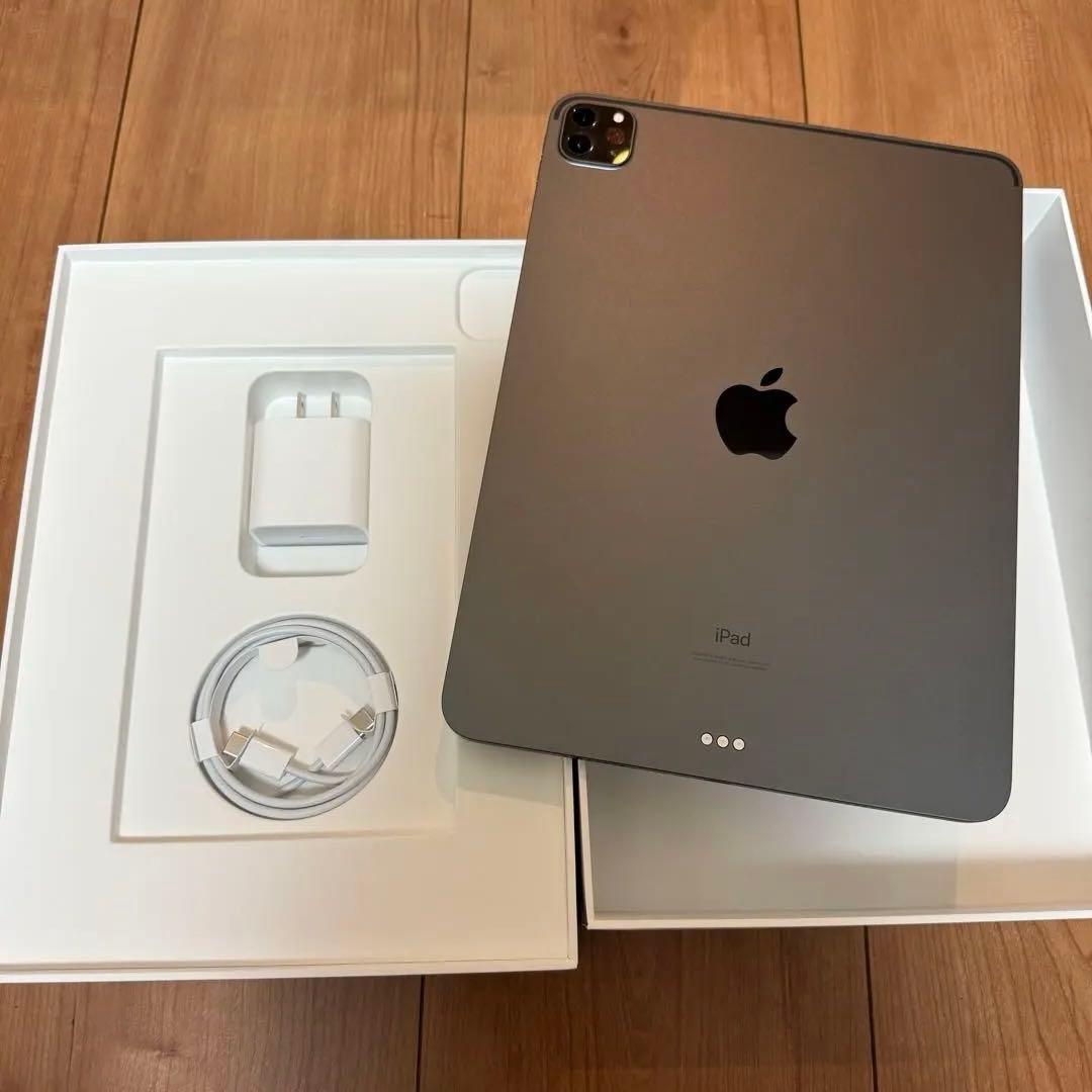 【超美品】Apple iPad 11インチ 第三世代 本体 キーボード