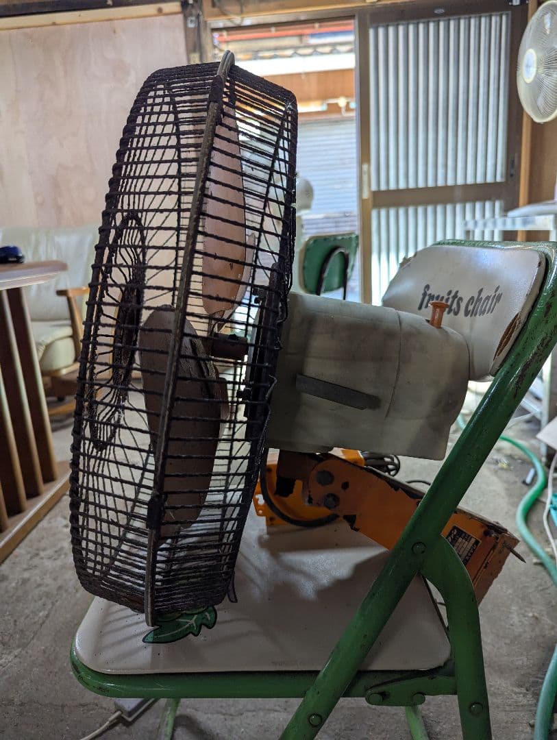 昭和レトロ•壁付扇風機•スイデン壁付扇風機•可動品•金属プロペラ•業務用？•首振