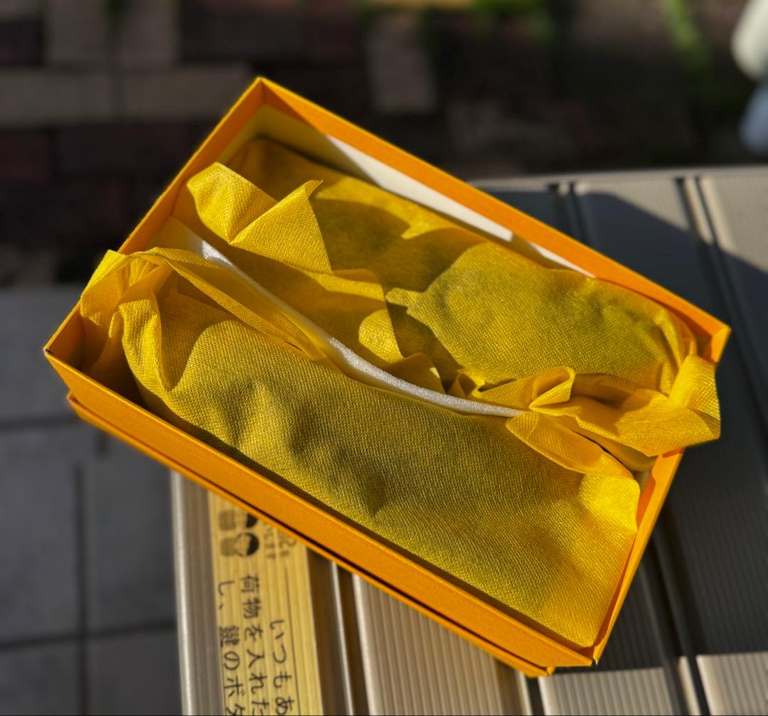 ヒルズアベニュー　24センチ　ビジュー付パンプス　新品未使用