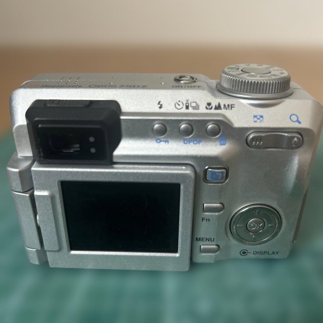 デジタルカメラ PENTAX optio750z