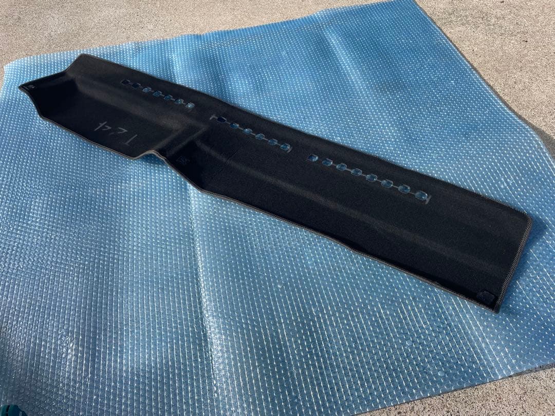 ランクル70 ダッシュマット グレー HZJ PZJ LJ クライノメーター無