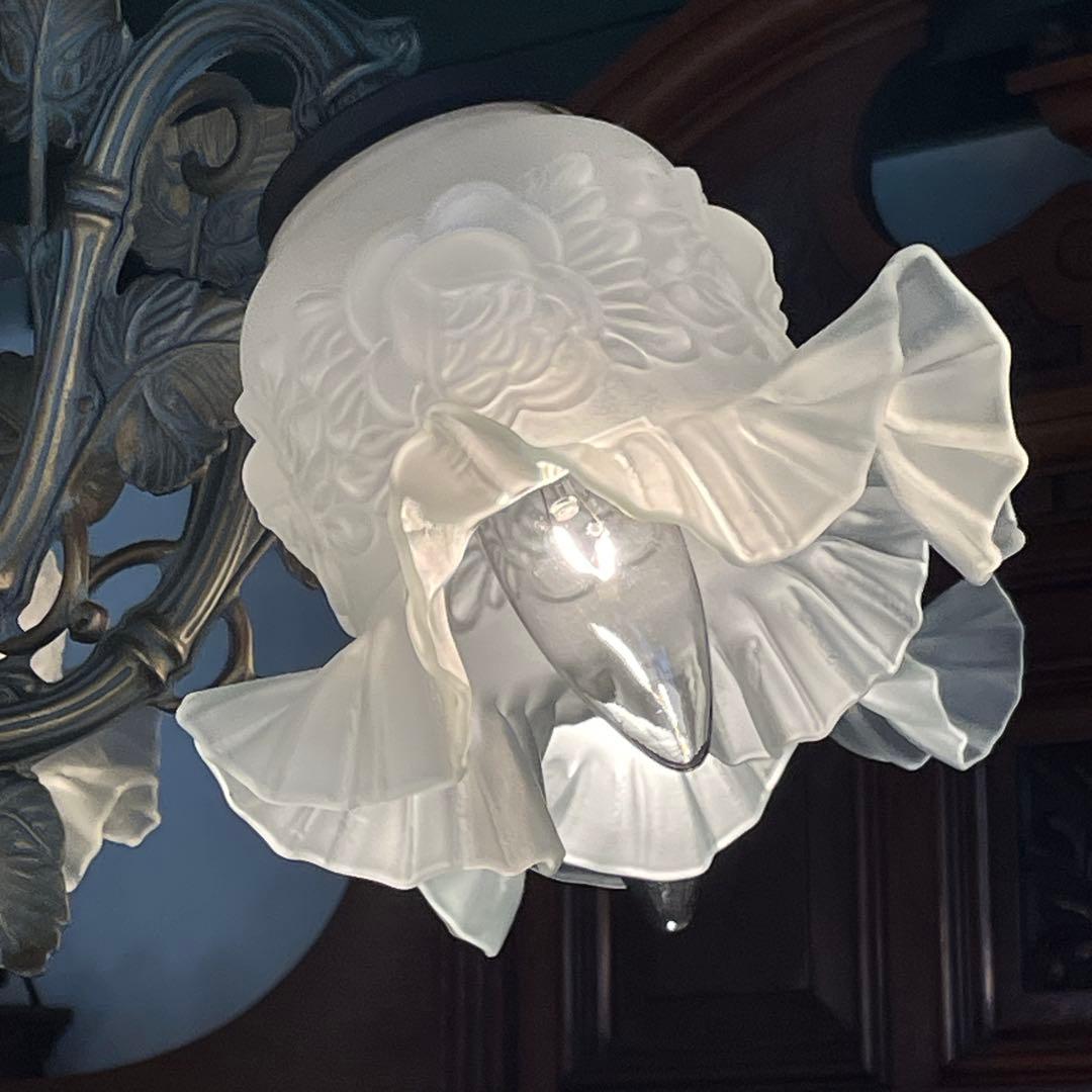 r179 IDC大塚家具 真鍮製 6灯シャンデリア 豪華でクラシックなデザイン