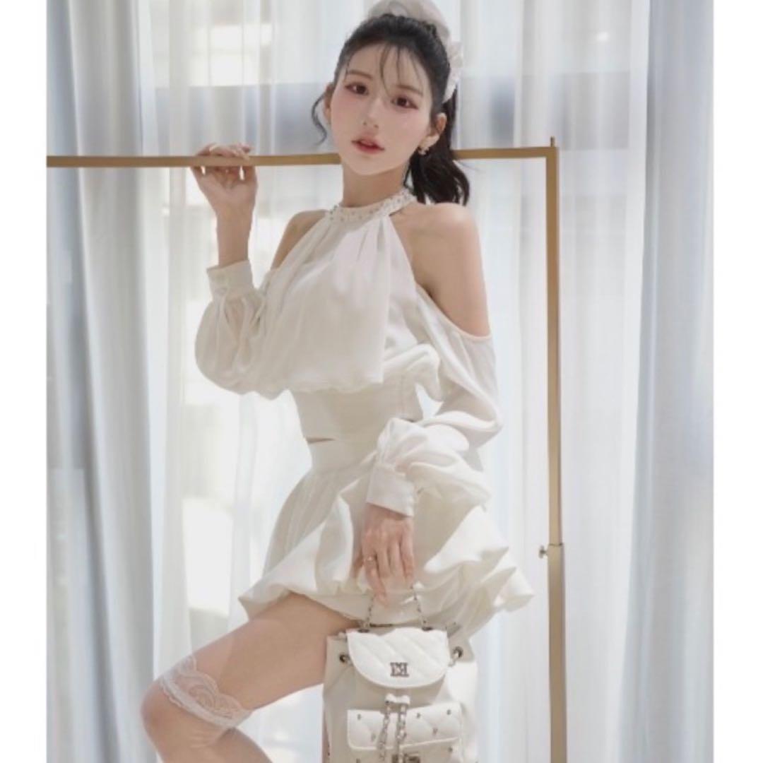 新品未開封ダーリッチ darich パールネックアメスリブラウス　ホワイト　F