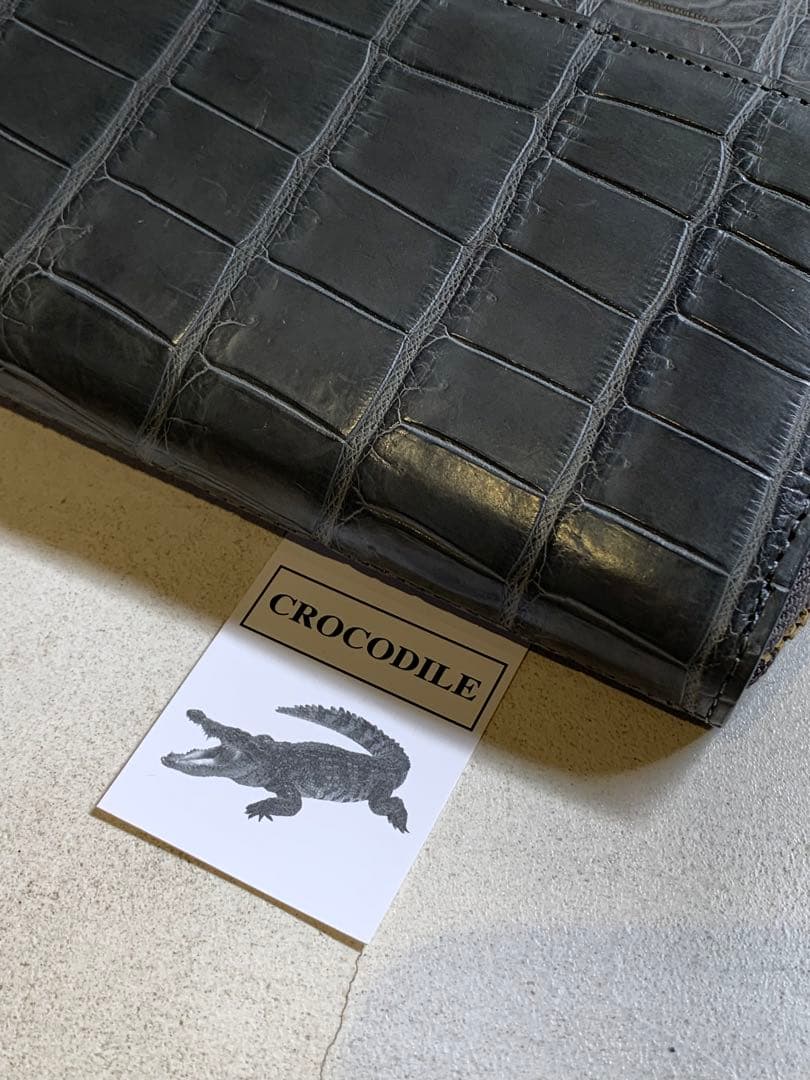 【専用】【新品未使用】CROCODILE クロコダイルレザー 長財布 グレー