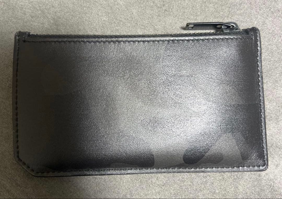 サンローラン　ケース