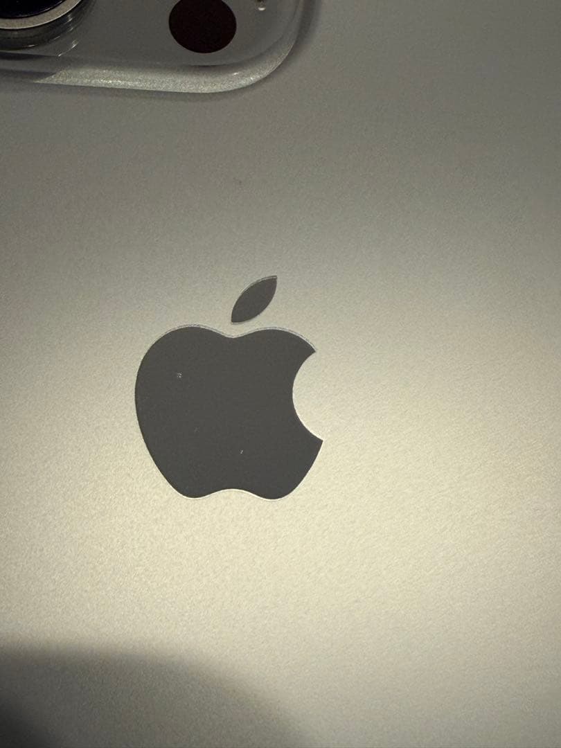 iPhone 15 Pro 128GB ナチュラルチタニウム SIMフリー