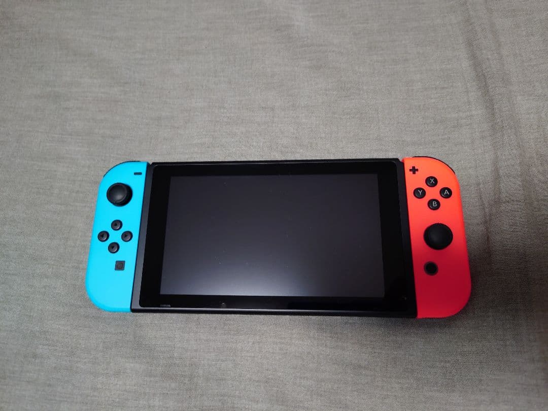 Nintendo Switch 本体 青/赤Joy-Con ワイヤレスホリパッド