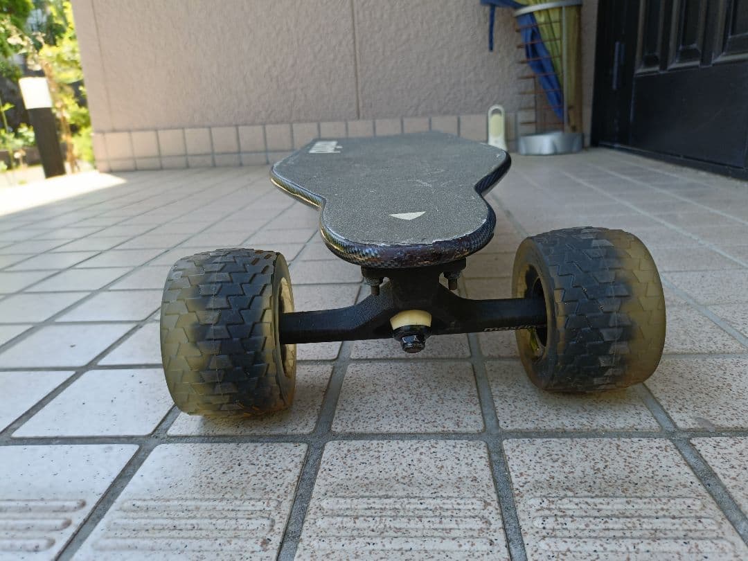 maxfind 電動スケボー オフロードタイヤ付き