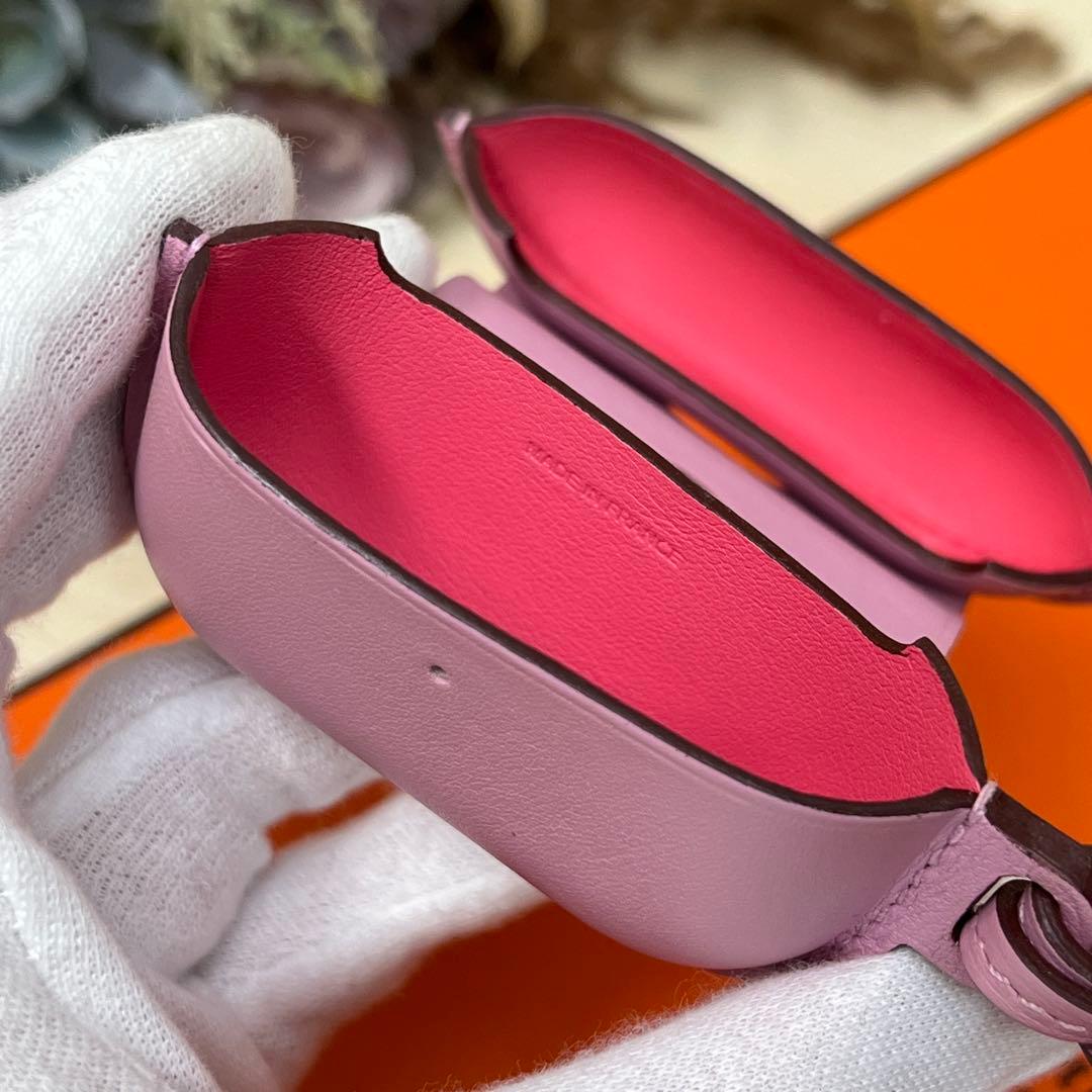 極美品 エルメス AirPods Pro2ケース ピンク レザー イヤホンケース