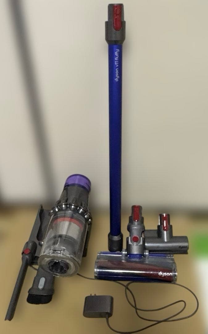 掃除機・クリーナー dyson v11 fluffy