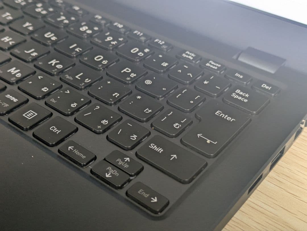 Windowsノート本体 Dyabook G83/HU i5-1145G7 SSD256GB 12GB