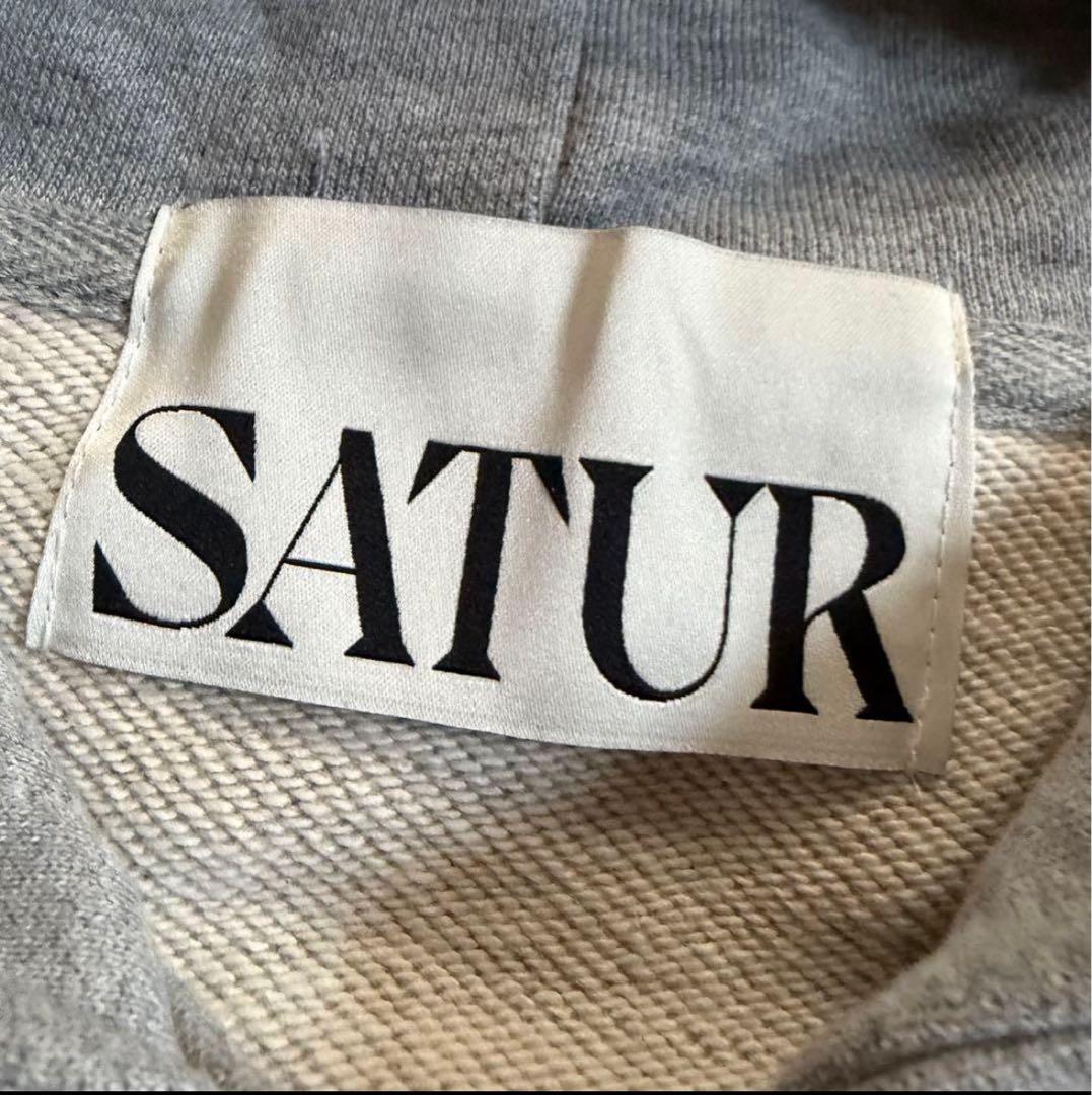 SATUR ジップアップパーカー　グレー