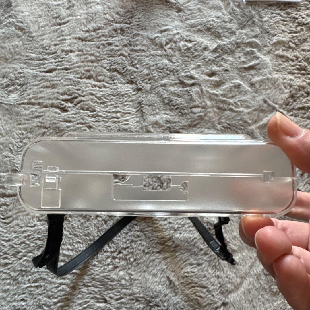 FUJIFILM instax mini Evo 本体と付属品