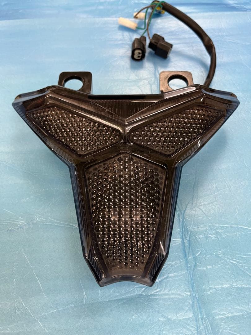 zx6r.zx10r TSTテールランプ