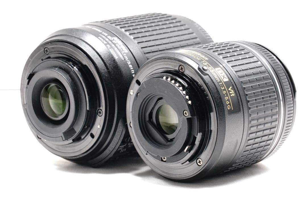 美品 Nikon D5500 ダブルズームキット 手ぶれ補正 スマホ転送