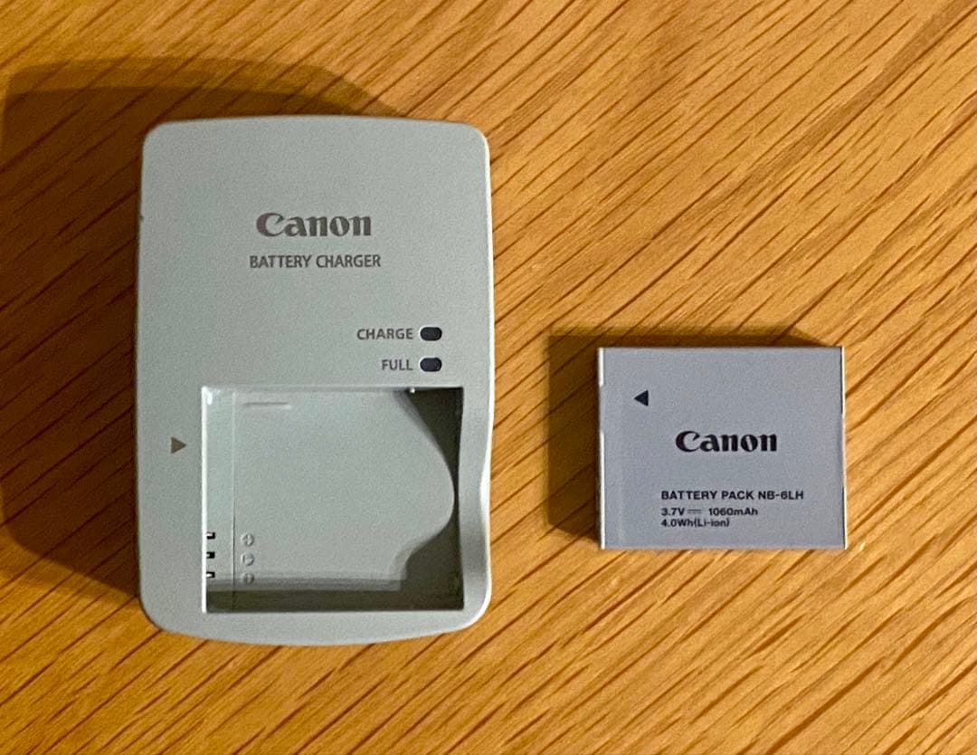 Canon SX700 HS デジタルカメラ