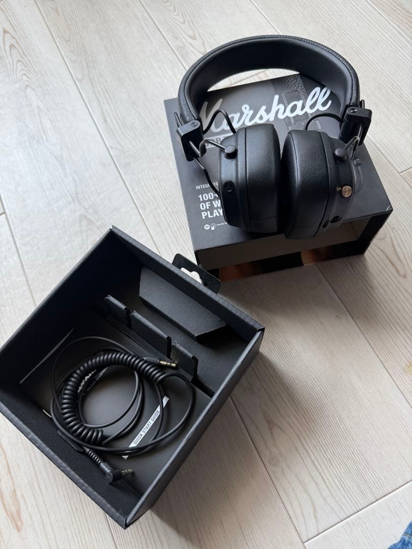 Marshall ワイヤレスヘッドホン MAJOR V