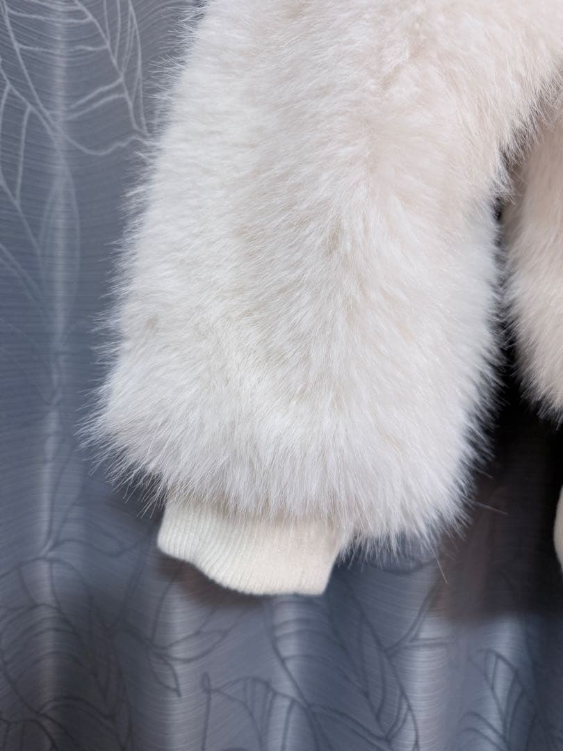 lilLilly フェイクファーレッグカバーホワイト レッグウォーマー パーカー