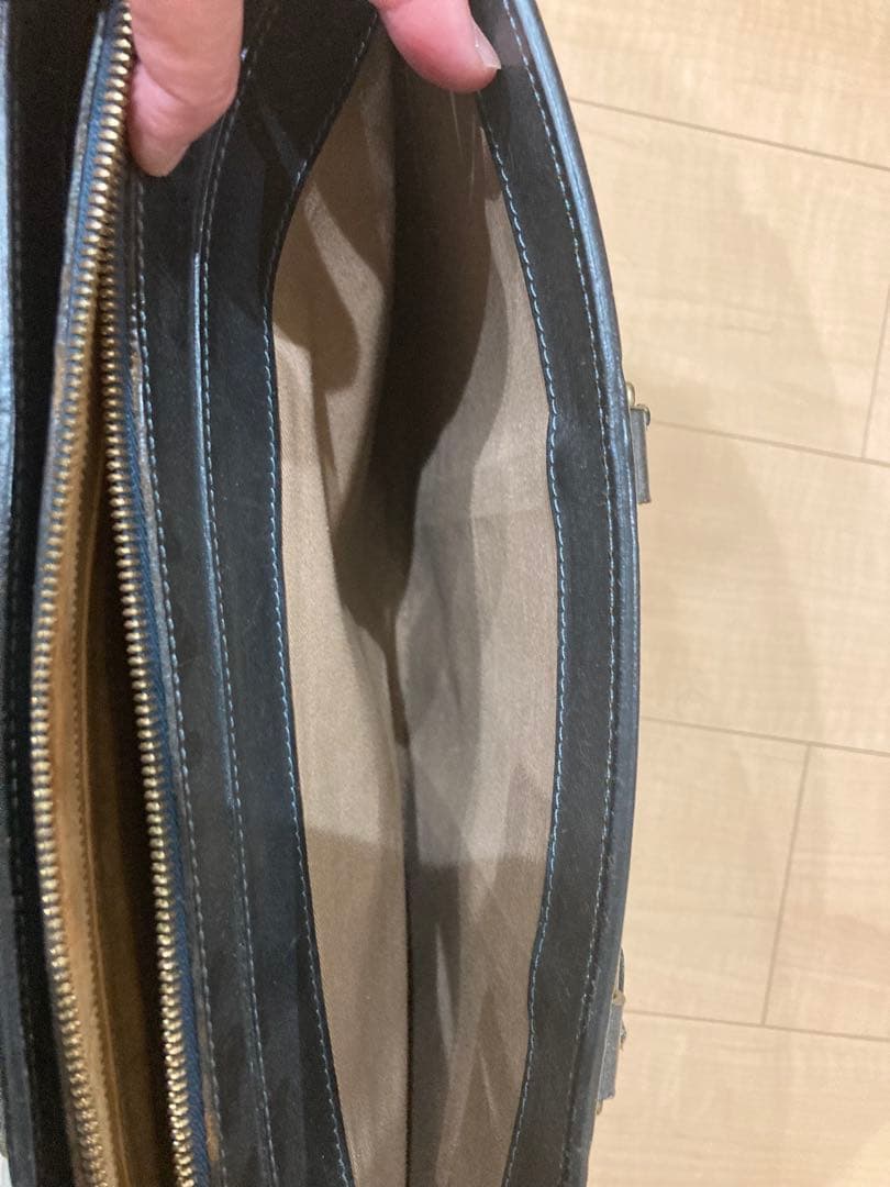 ブリーフケース　 ネイビー　万双　革