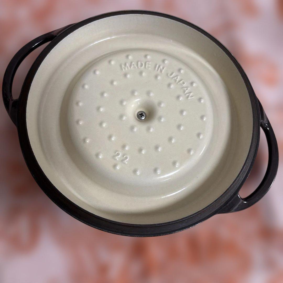 ベビ用品@整理中様 バーミキュラ 両手鍋 22cm ラウンド